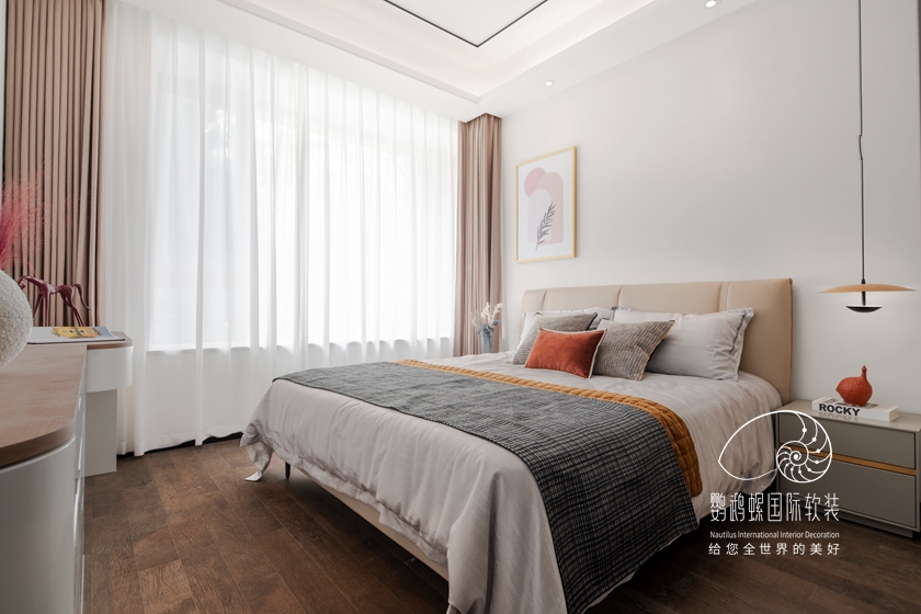万科翡翠书院142㎡现代自然主义气概装修软装实景_精装房